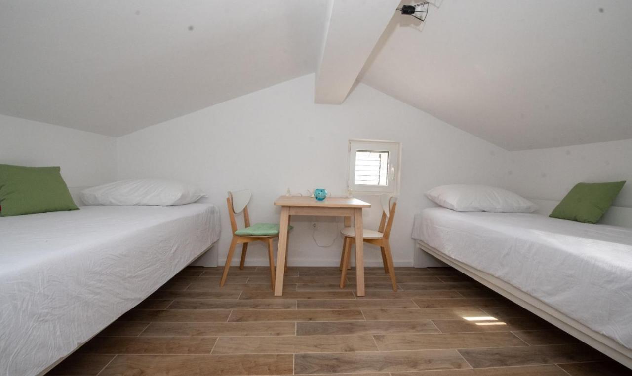 Charming Apartments Duce Omiš Eksteriør bilde
