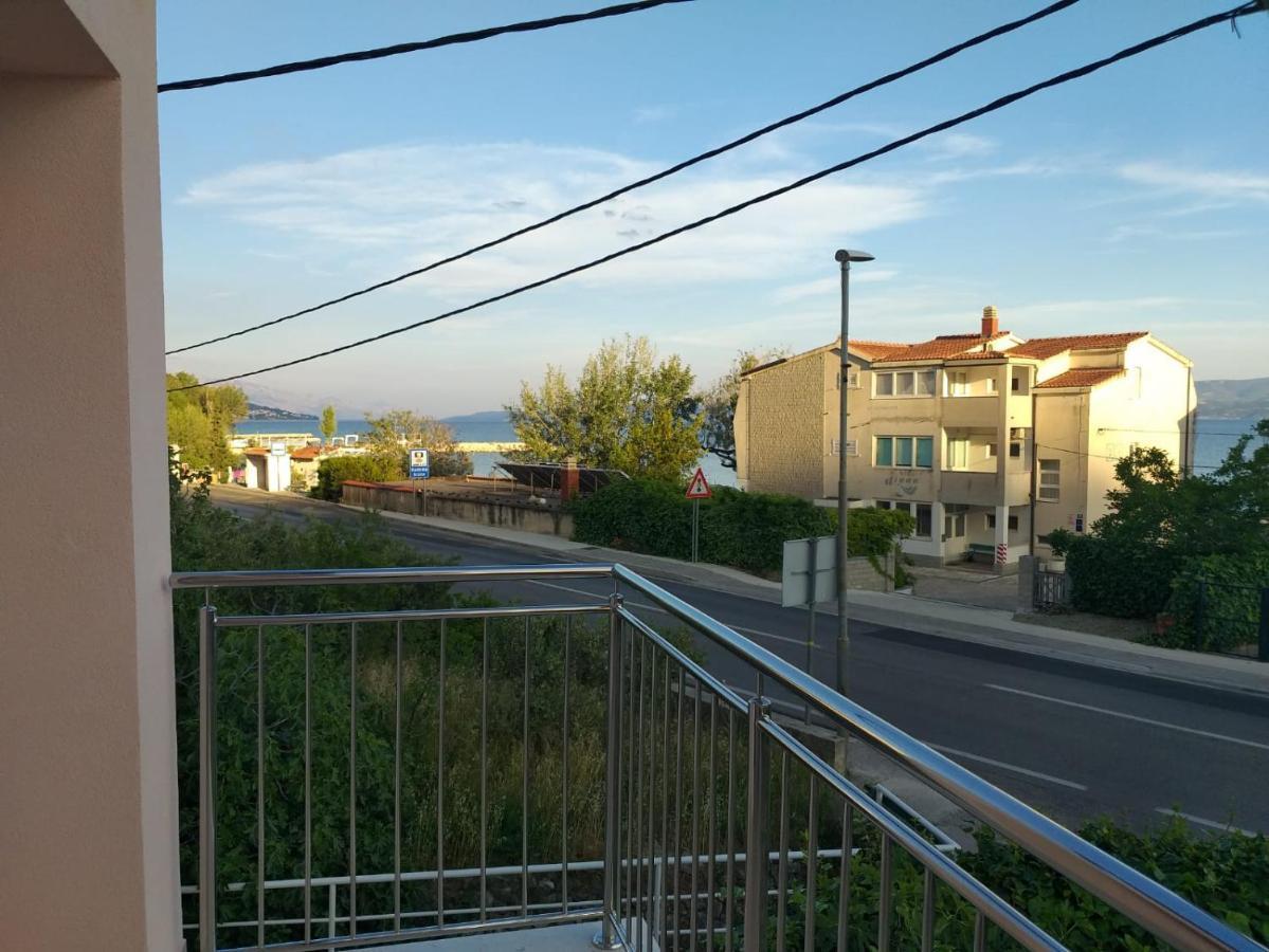 Charming Apartments Duce Omiš Eksteriør bilde