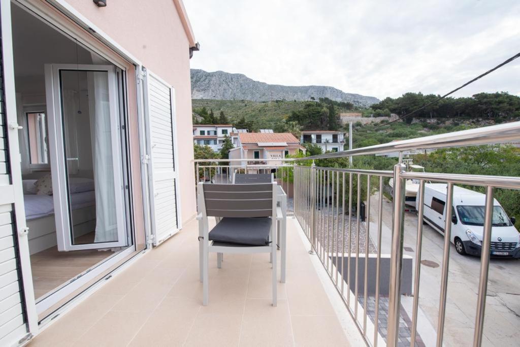 Charming Apartments Duce Omiš Eksteriør bilde
