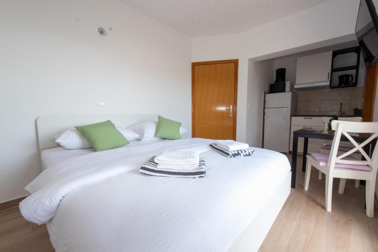 Charming Apartments Duce Omiš Eksteriør bilde