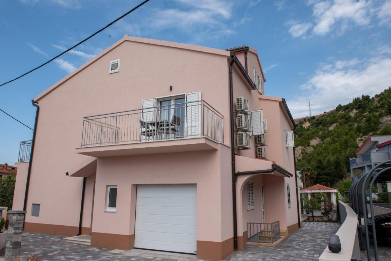 Charming Apartments Duce Omiš Eksteriør bilde