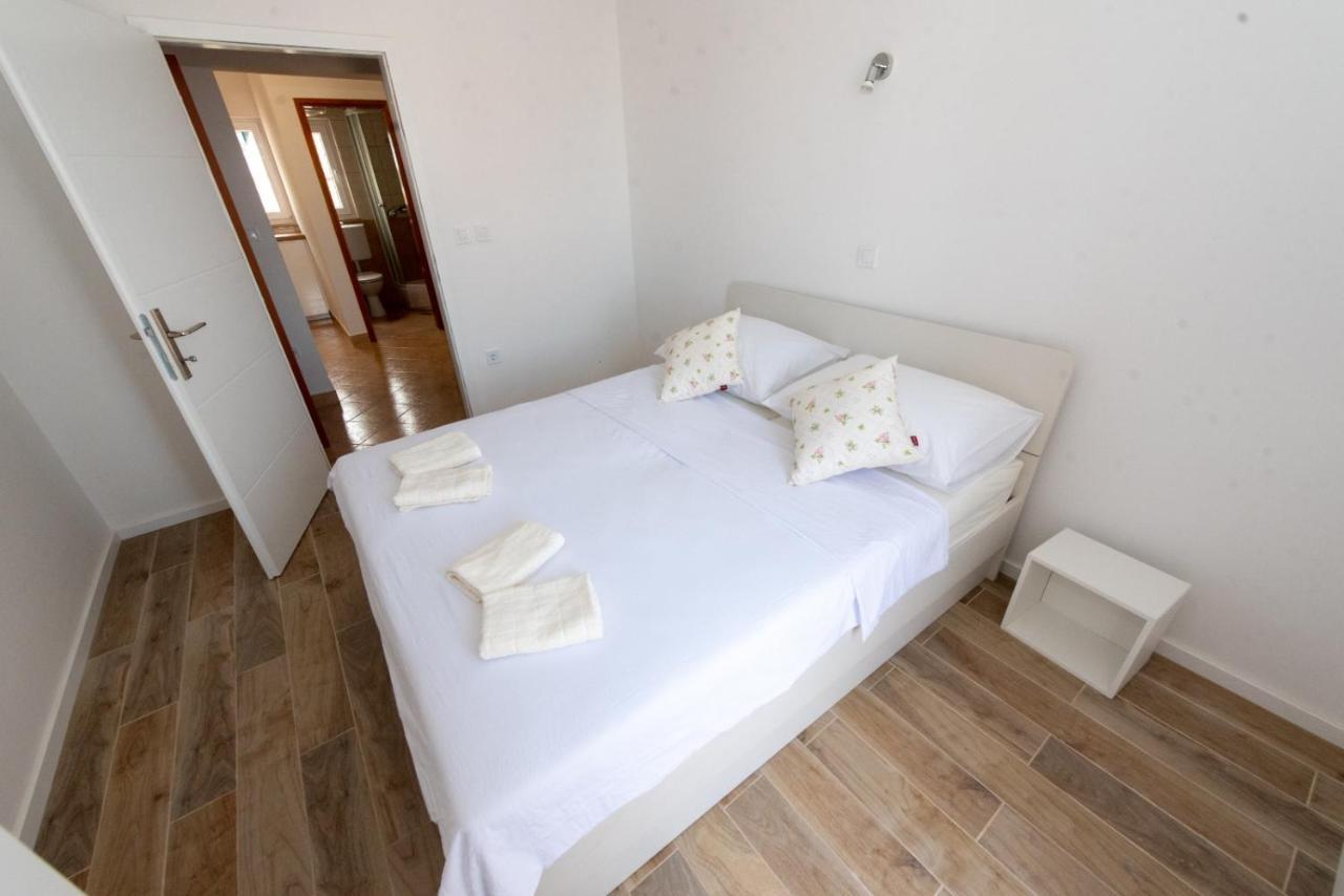 Charming Apartments Duce Omiš Eksteriør bilde